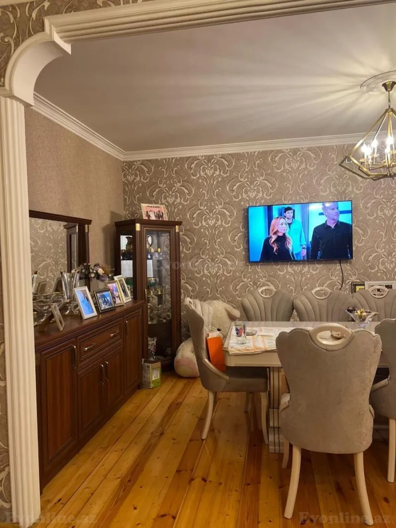 Satılır 5 otaqlı Mənzil Köhnə tikili 125 m² Azadlıq prospekti m. - şəkil 4