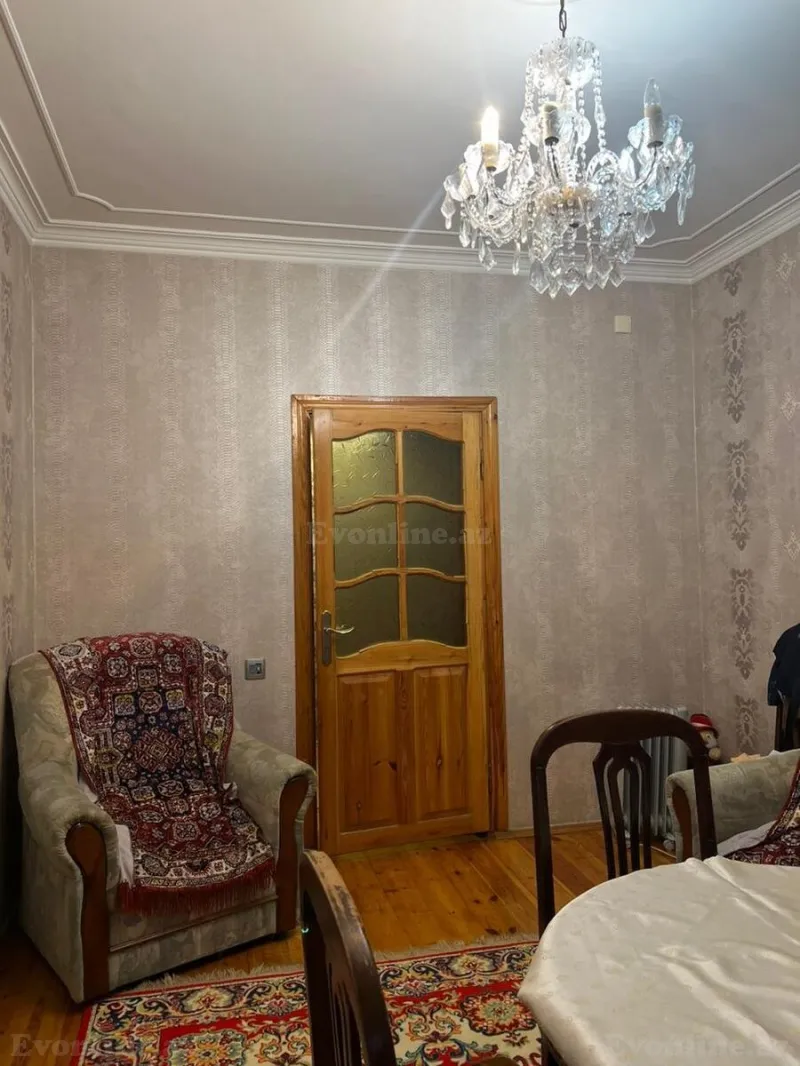 Satılır 5 otaqlı Mənzil Köhnə tikili 125 m² Azadlıq prospekti m. - şəkil 6