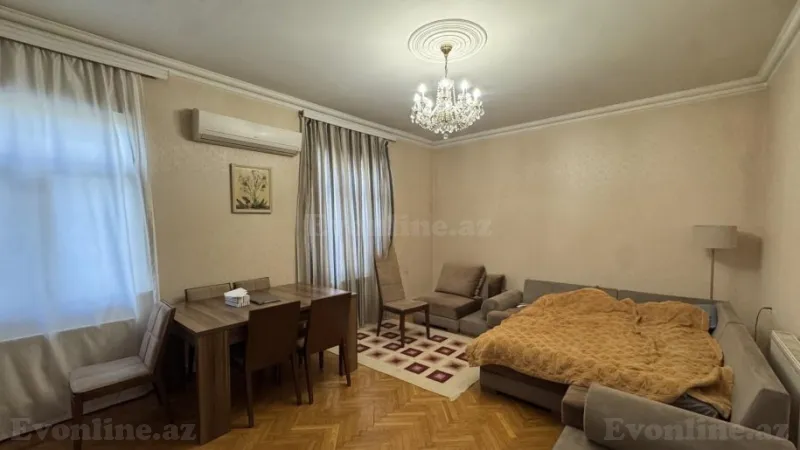 3 otaqlı Mənzil 90 m² Nəriman Nərimanov m. Satılır