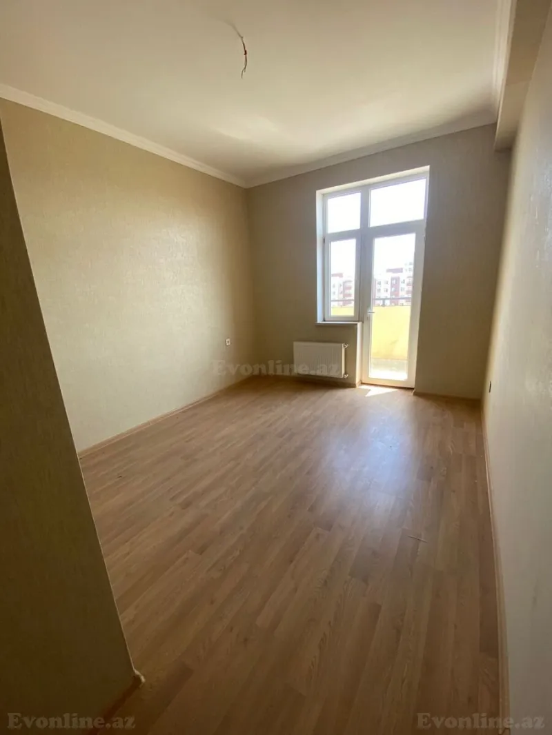 4 otaqlı Mənzil 120 m² Binəqədi Kirayə verilir
