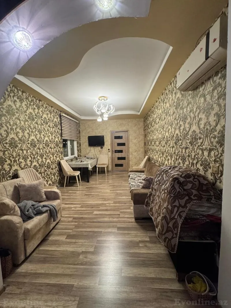 Satılır 2 otaqlı Mənzil Köhnə tikili 55 m² 3-cü mikrorayon