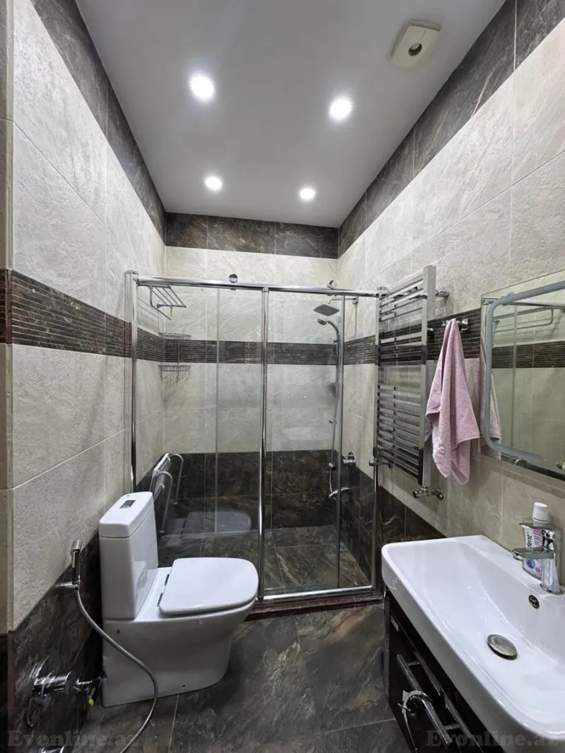 Kirayə verilir 3 otaqlı Mənzil Yeni tikili 110 m² İçərişəhər m. - şəkil 11