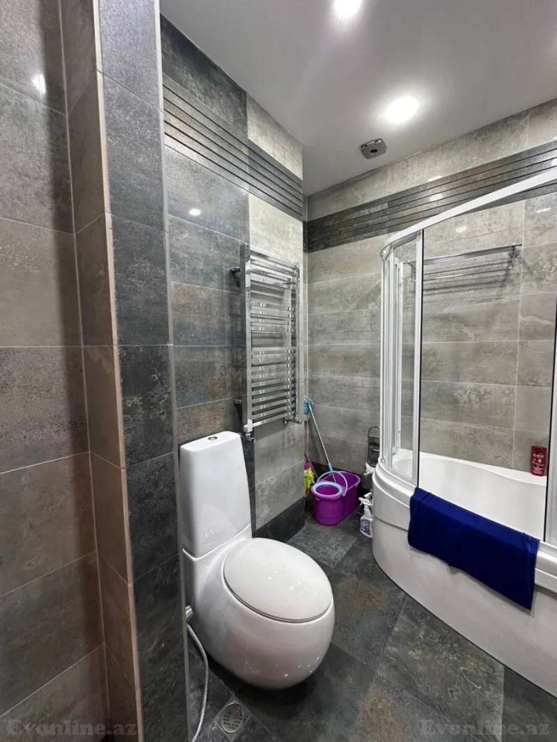 Kirayə verilir 3 otaqlı Mənzil Yeni tikili 110 m² İçərişəhər m. - şəkil 14