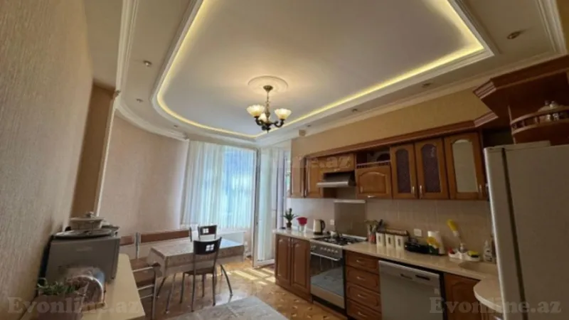Satılır 3 otaqlı Mənzil Yeni tikili 140 m² İnşaatçılar m. - şəkil 3