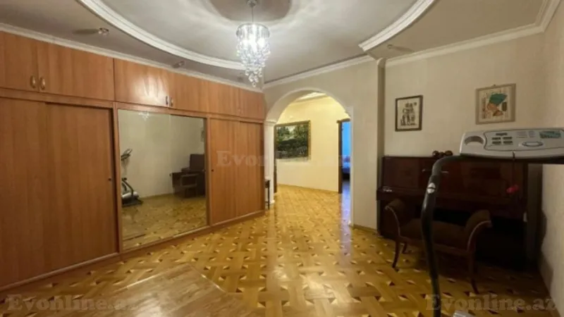 Satılır 3 otaqlı Mənzil Yeni tikili 140 m² İnşaatçılar m. - şəkil 10