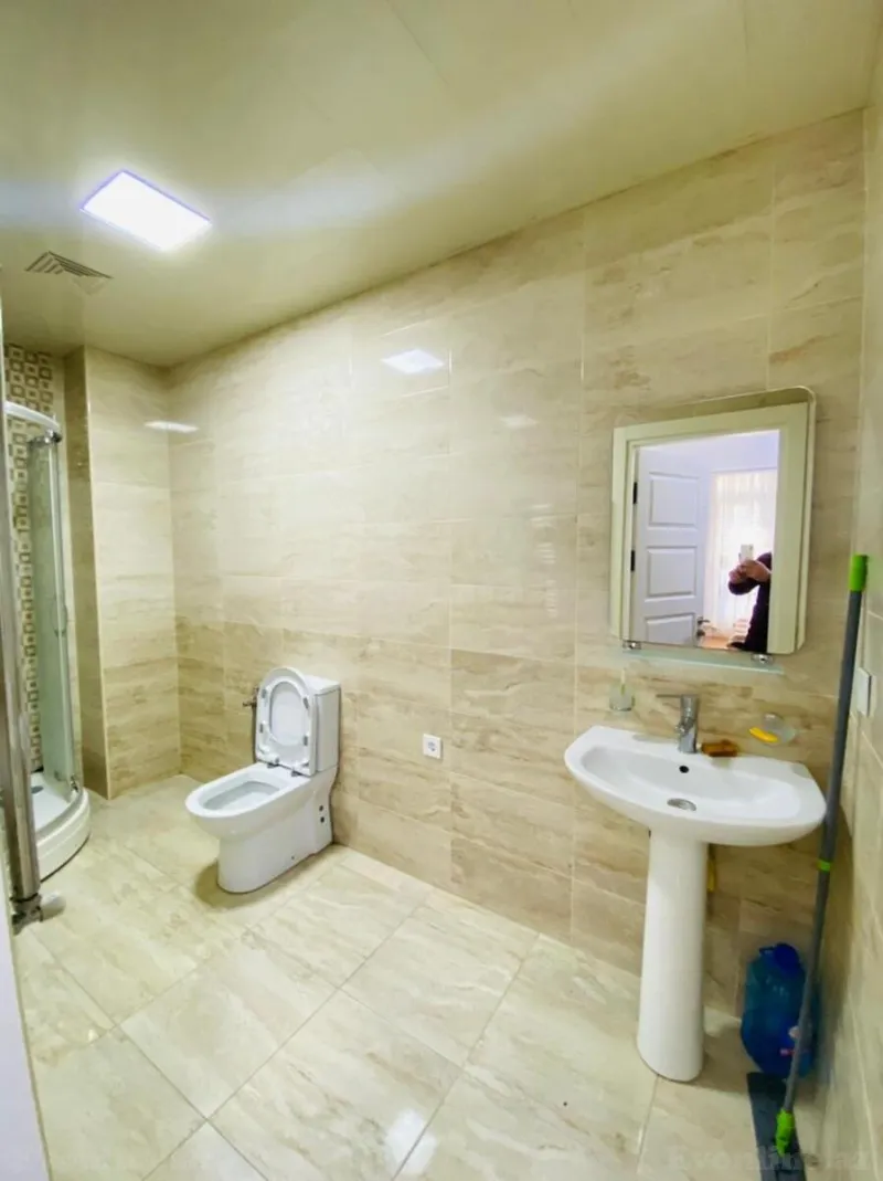 Kirayə verilir 2 otaqlı Mənzil Yeni tikili 60 m² 20 Yanvar m. - şəkil 4