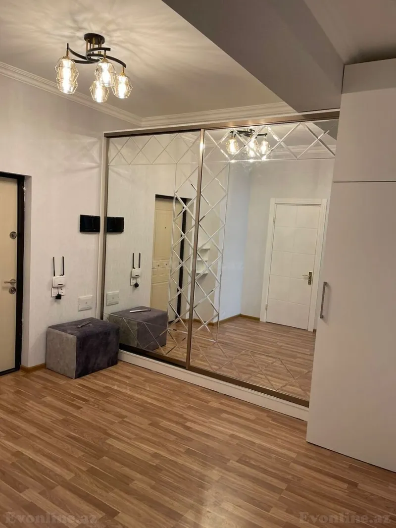 Kirayə verilir 2 otaqlı Mənzil Yeni tikili 80 m² Xətai m. - şəkil 11
