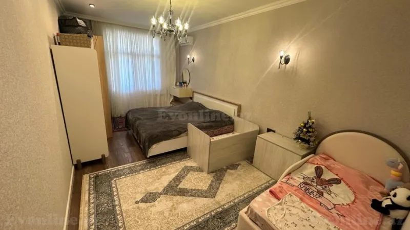 Satılır 2 otaqlı Mənzil Yeni tikili 80 m² Yasamal - şəkil 3