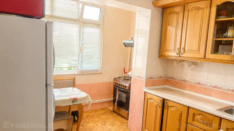 Satılır 3 otaqlı Mənzil Köhnə tikili 70 m² Binəqədi r. - şəkil 4