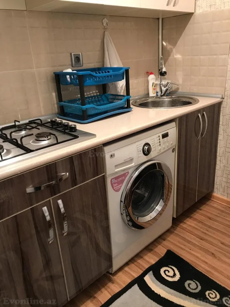 Satılır 1 otaqlı Mənzil Köhnə tikili 35 m² Yasamal - şəkil 3