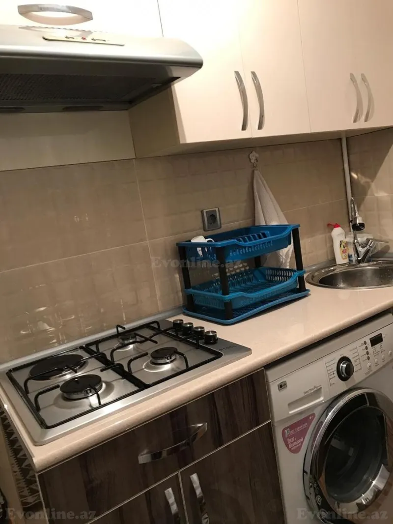 Satılır 1 otaqlı Mənzil Köhnə tikili 35 m² Yasamal - şəkil 4
