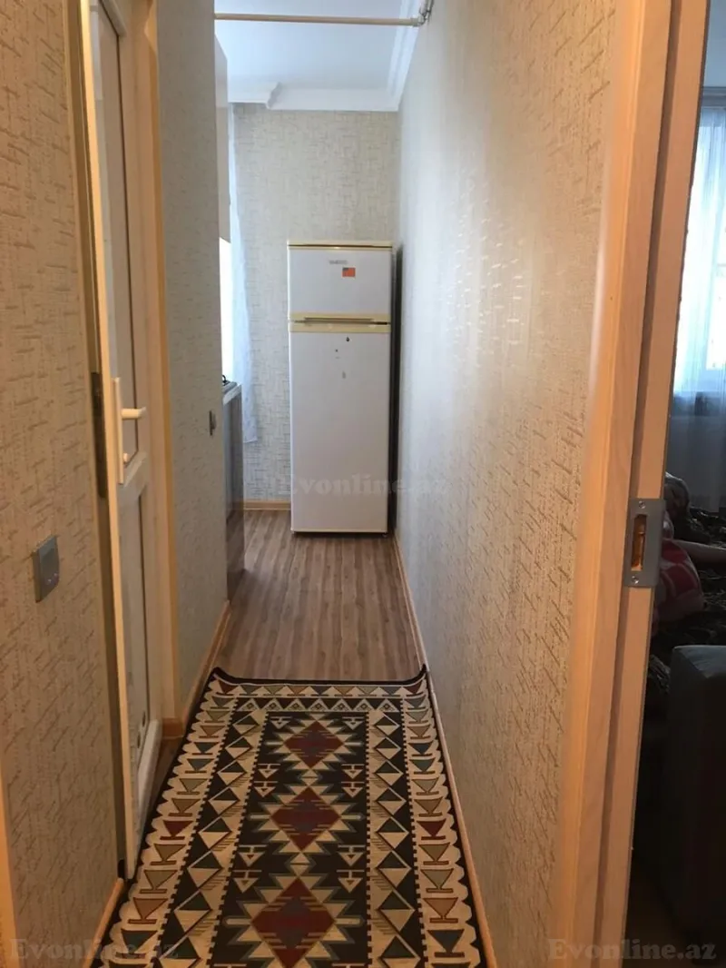 Satılır 1 otaqlı Mənzil Köhnə tikili 35 m² Yasamal - şəkil 5
