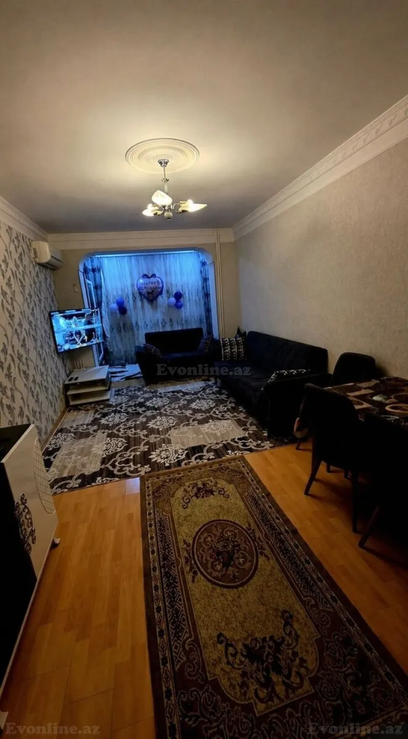 Satılır 2 otaqlı Mənzil Köhnə tikili 65 m² Xalqlar Dostluğu m. - şəkil 2