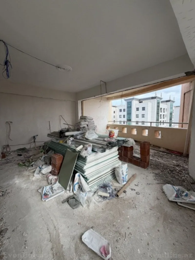 Satılır 3 otaqlı Mənzil Yeni tikili 125 m² Elmlər Akademiyası m. - şəkil 8