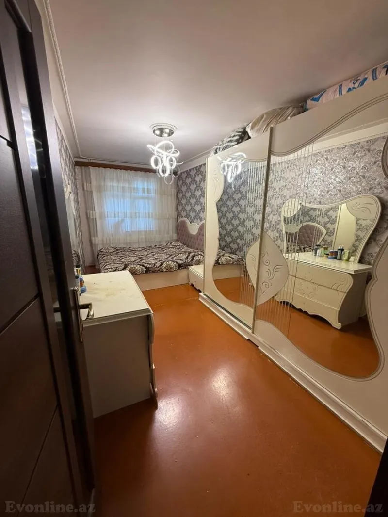 Satılır 3 otaqlı Mənzil Köhnə tikili 50 m² 8-ci kilometr - şəkil 2