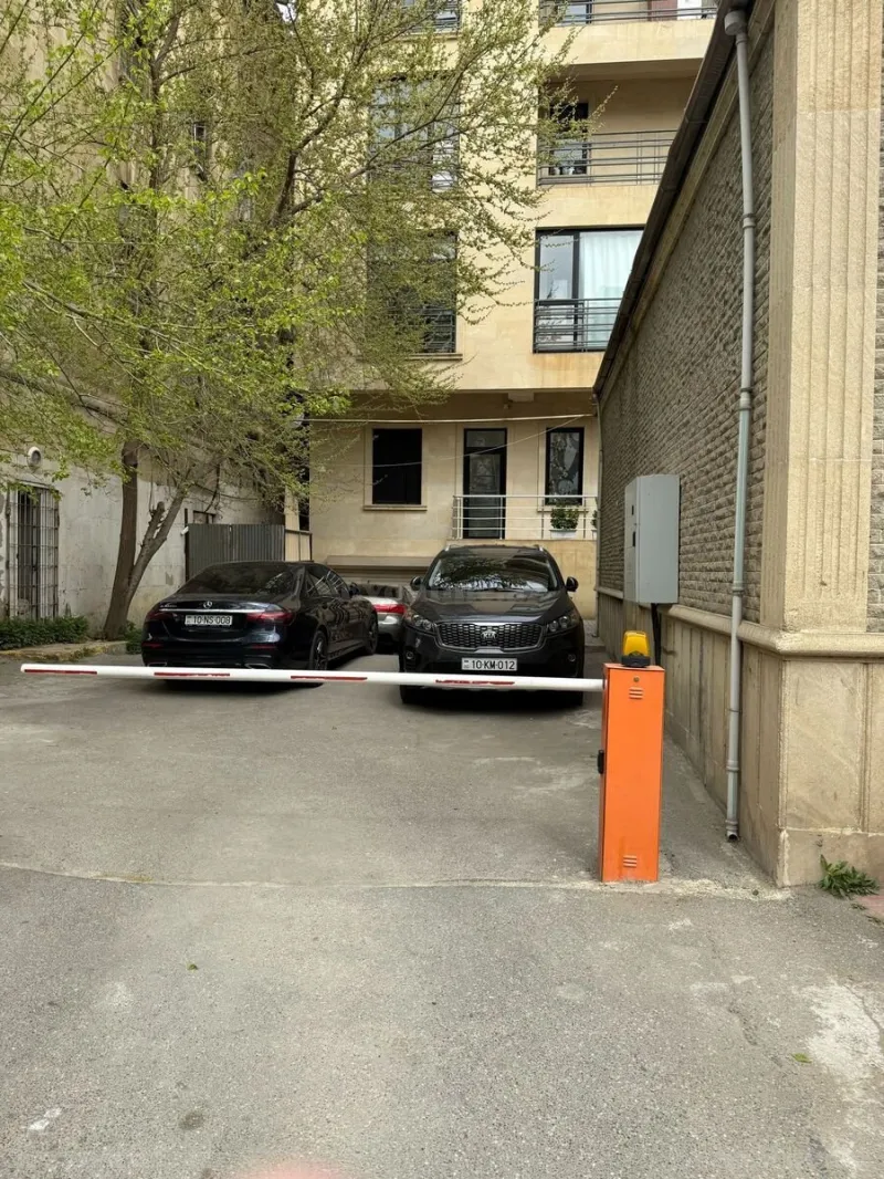 Kirayə verilir Obyekt 320 m² Nəsimi r. - şəkil 16