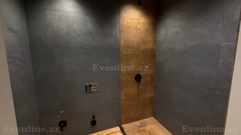 Satılır 6 otaqlı Mənzil Yeni tikili 230 m² 8-ci mikrorayon - şəkil 7