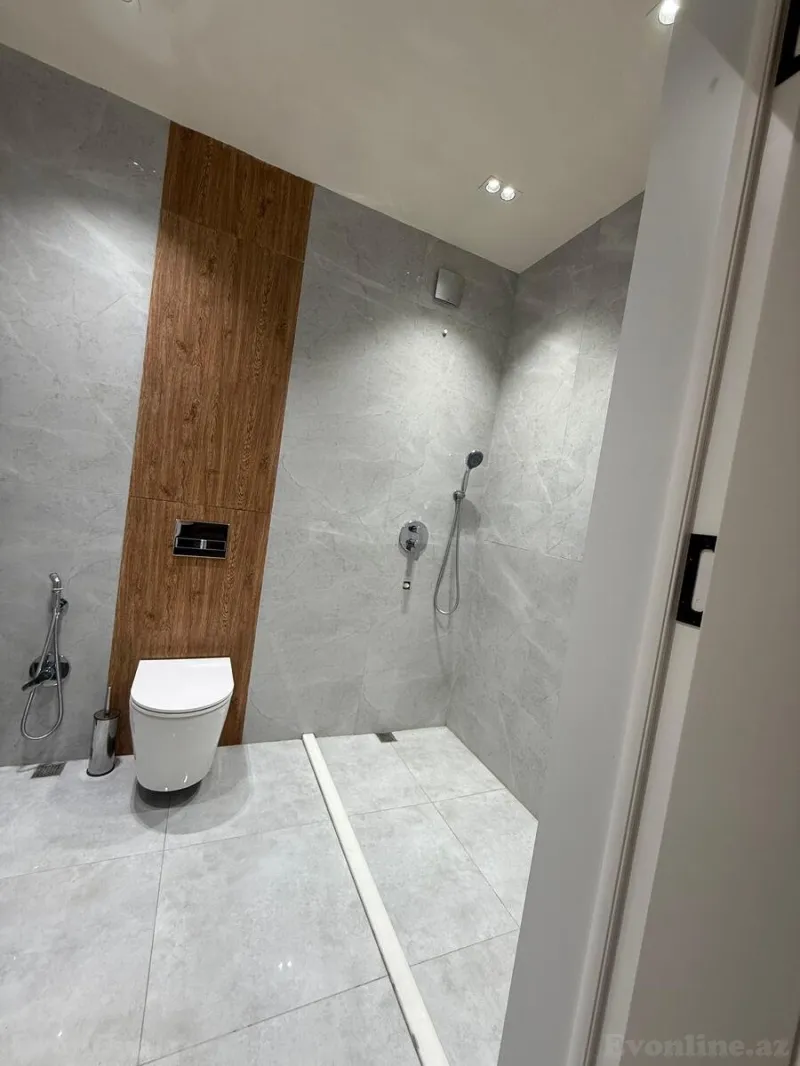 Satılır 6 otaqlı Mənzil Yeni tikili 230 m² 8-ci mikrorayon - şəkil 9
