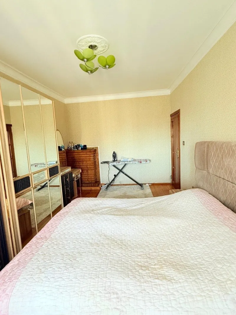 Satılır 3 otaqlı Mənzil Köhnə tikili 80 m² 9-cu mikrorayon