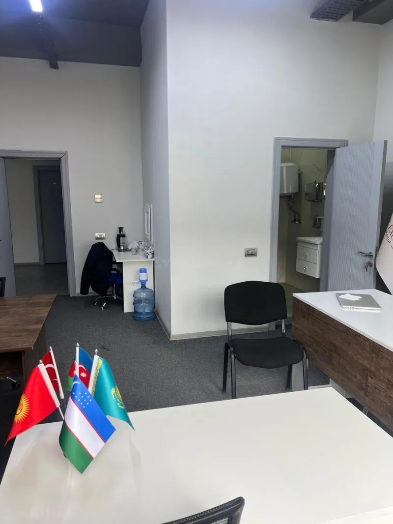 Kirayə verilir Ofis 30 m² Nəriman Nərimanov m. - şəkil 5