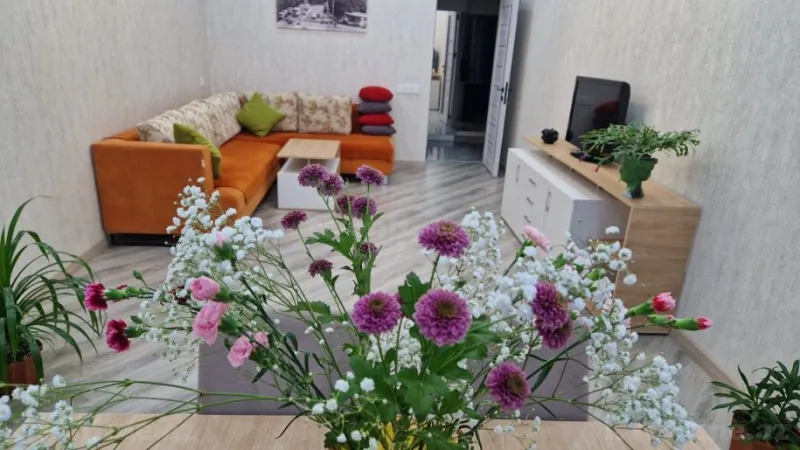 2 otaqlı Mənzil 70 m² Xətai r. Kirayə verilir