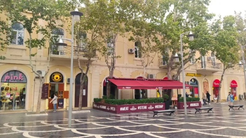 3 otaqlı Mənzil 60 m² Sahil m. Satılır