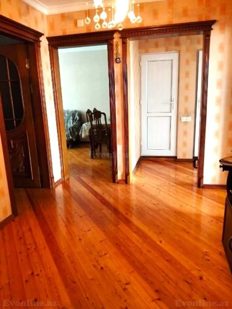 Satılır 3 otaqlı Mənzil Köhnə tikili 85 m² Xətai r. - şəkil 4