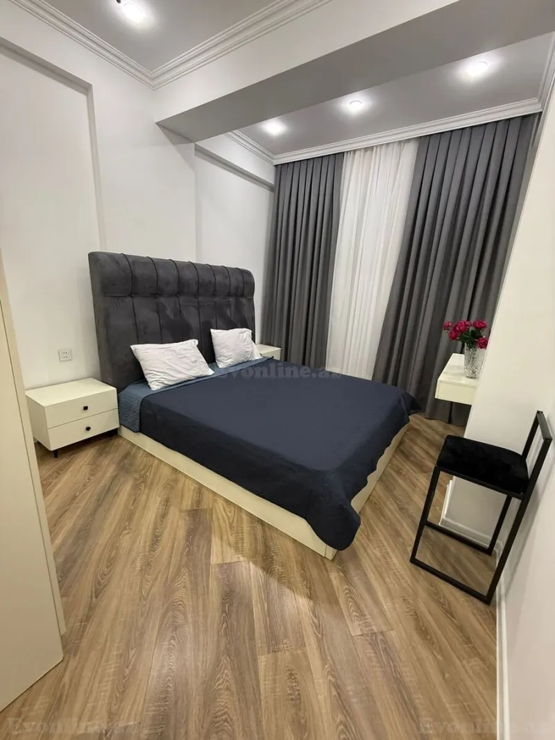 Kirayə verilir 2 otaqlı Mənzil Yeni tikili 70 m² İçərişəhər m. - şəkil 4
