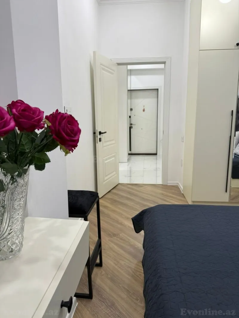 Kirayə verilir 2 otaqlı Mənzil Yeni tikili 70 m² İçərişəhər m. - şəkil 7