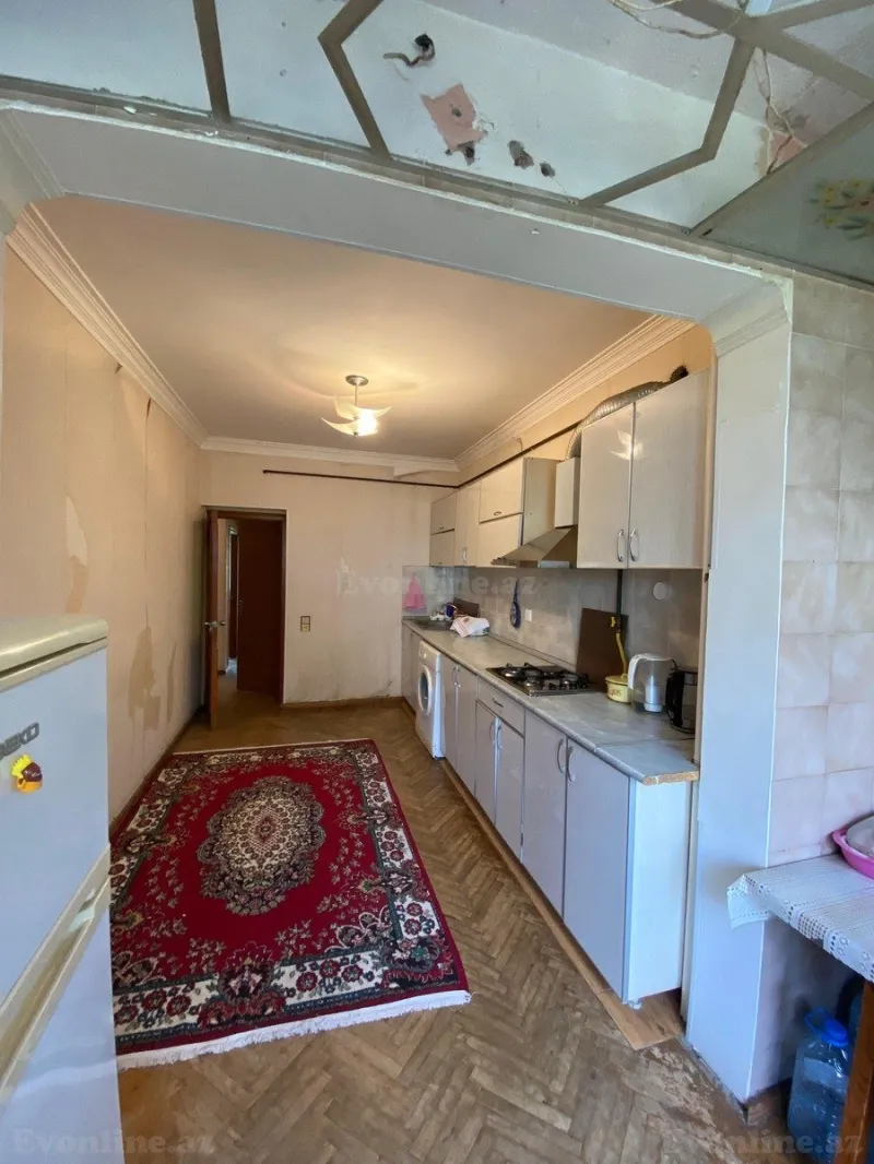 Satılır 4 otaqlı Mənzil Köhnə tikili 100 m² Badamdar - şəkil 15