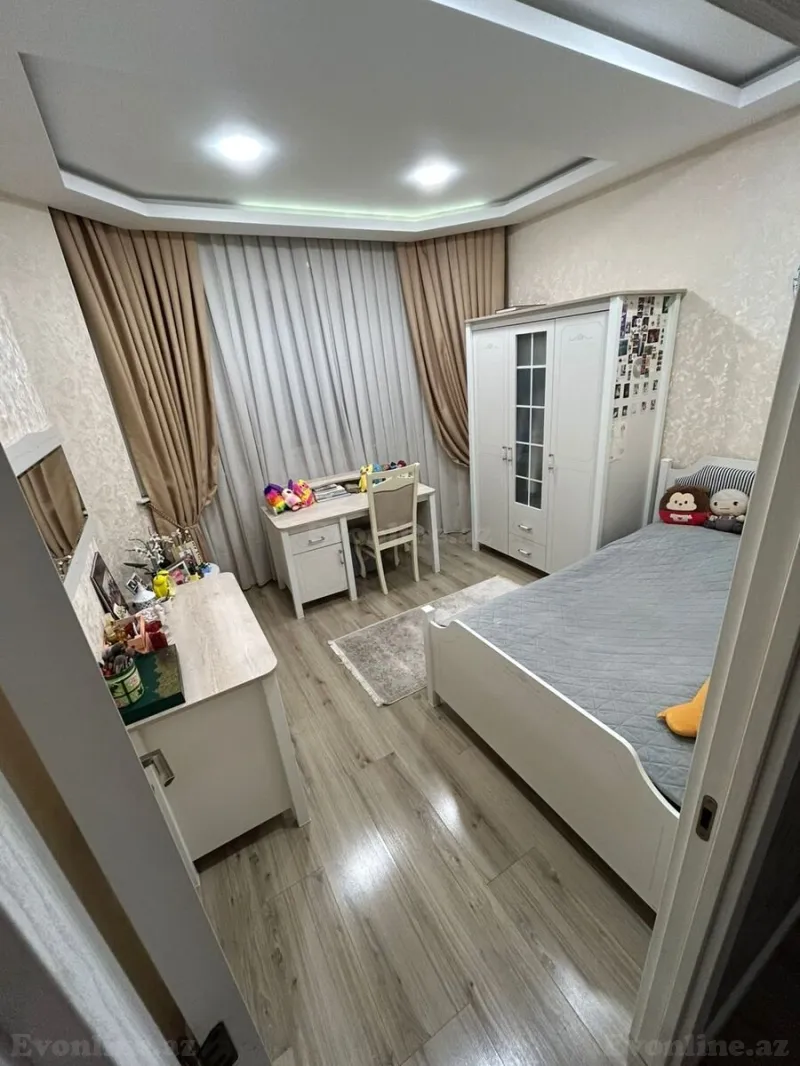Satılır 4 otaqlı Mənzil Yeni tikili 105 m² İnşaatçılar m. - şəkil 4