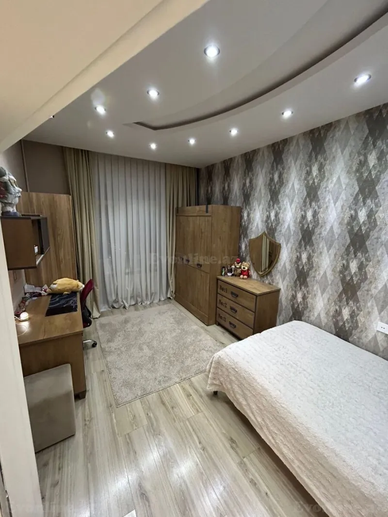 Satılır 4 otaqlı Mənzil Yeni tikili 105 m² İnşaatçılar m. - şəkil 5