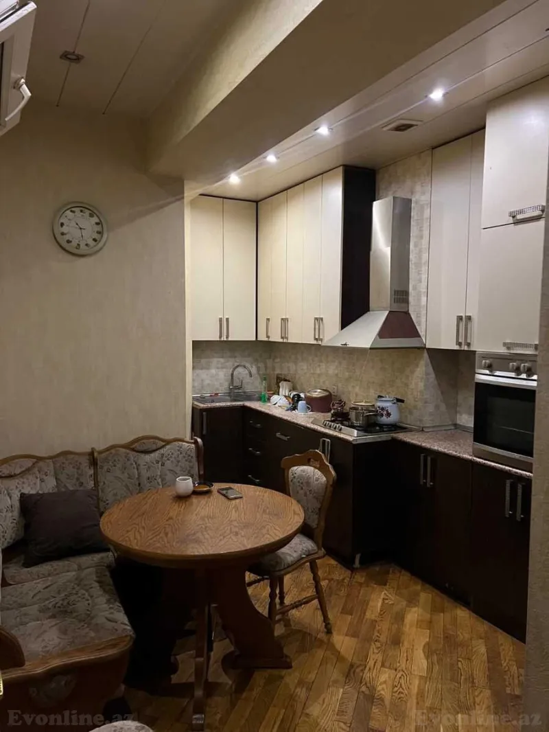 Kirayə verilir 3 otaqlı Mənzil Yeni tikili 124 m² 28 May m. - şəkil 2