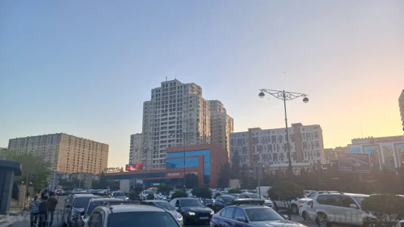 3 otaqlı Mənzil 125 m² Yasamal Satılır