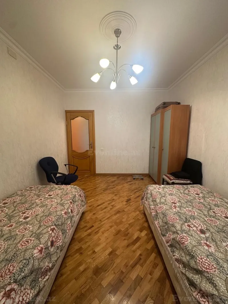 Satılır 4 otaqlı Mənzil Köhnə tikili 90 m² 9-cu mikrorayon - şəkil 13