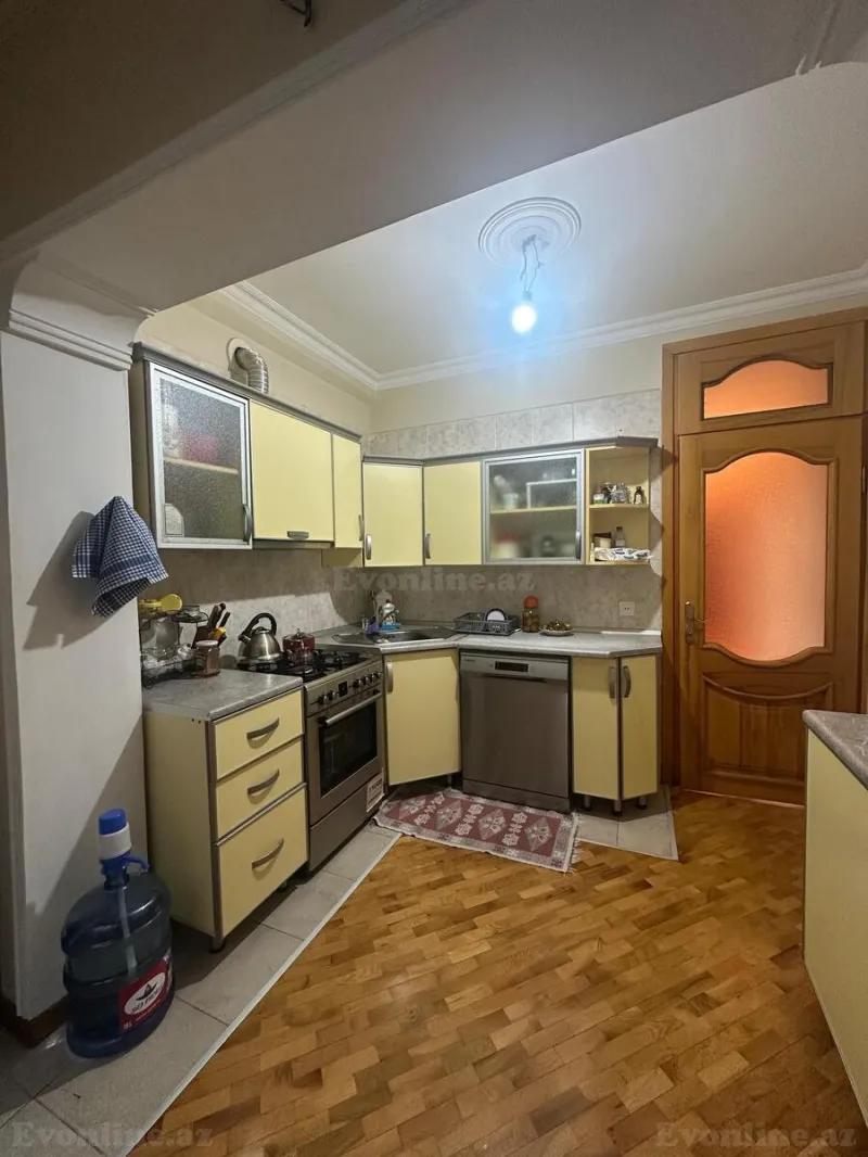 Satılır 4 otaqlı Mənzil Köhnə tikili 90 m² 9-cu mikrorayon - şəkil 19