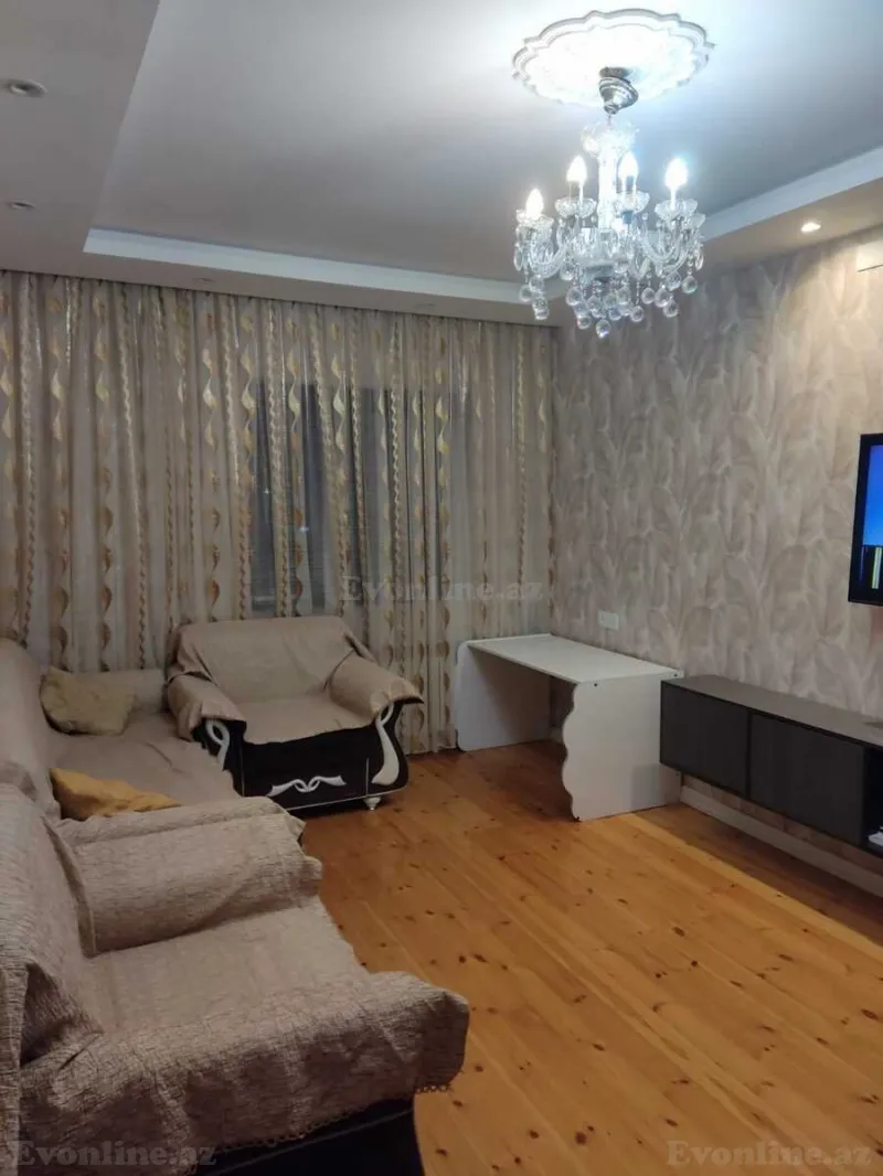 Satılır 2 otaqlı Mənzil Köhnə tikili 60 m² Qaraçuxur