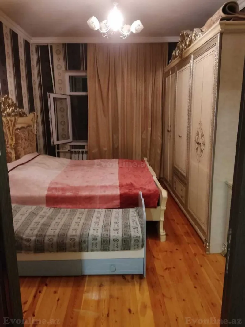 Satılır 2 otaqlı Mənzil Köhnə tikili 60 m² Qaraçuxur - şəkil 3