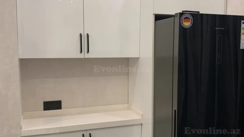 Satılır 2 otaqlı Mənzil Yeni tikili 68 m² 28 May m. - şəkil 3