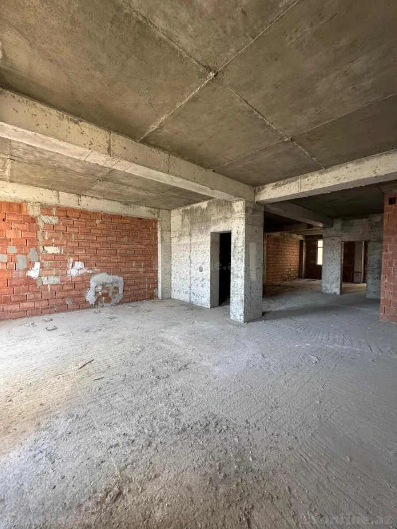 4 otaqlı Mənzil 215 m² Nərimanov r. Satılır
