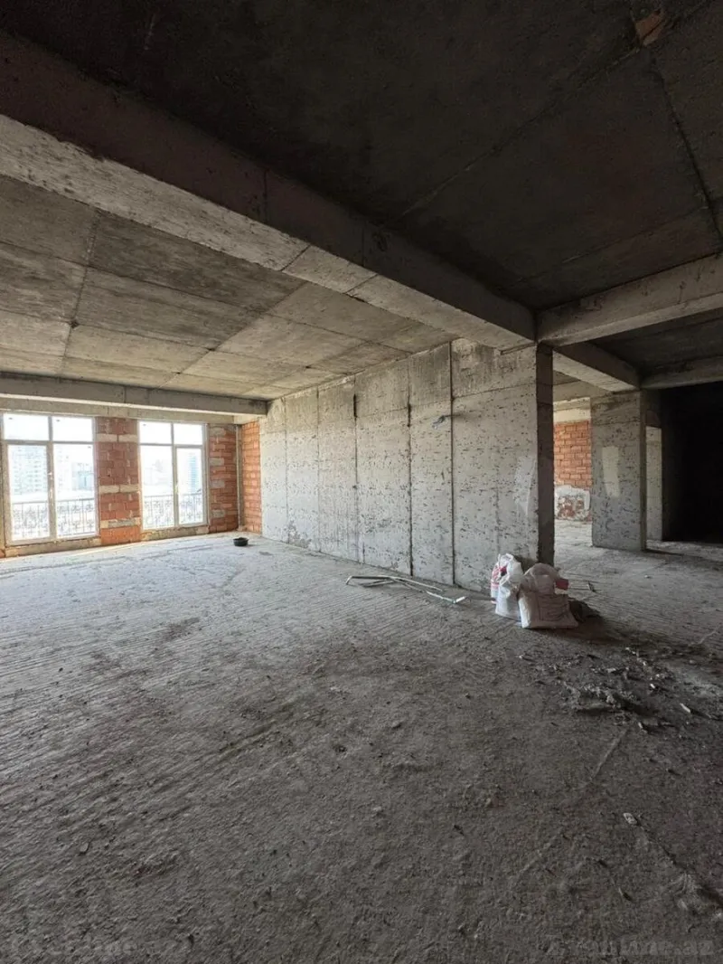 Satılır 4 otaqlı Mənzil Yeni tikili 215 m² Nərimanov r. - şəkil 12