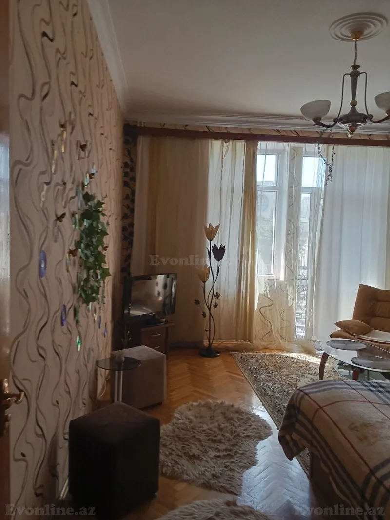 Kirayə verilir 2 otaqlı Mənzil Köhnə tikili 68 m² Kubinka - şəkil 4