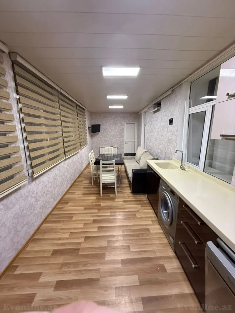 Kirayə verilir 4 otaqlı Mənzil Köhnə tikili 100 m² Sahil m. - şəkil 12