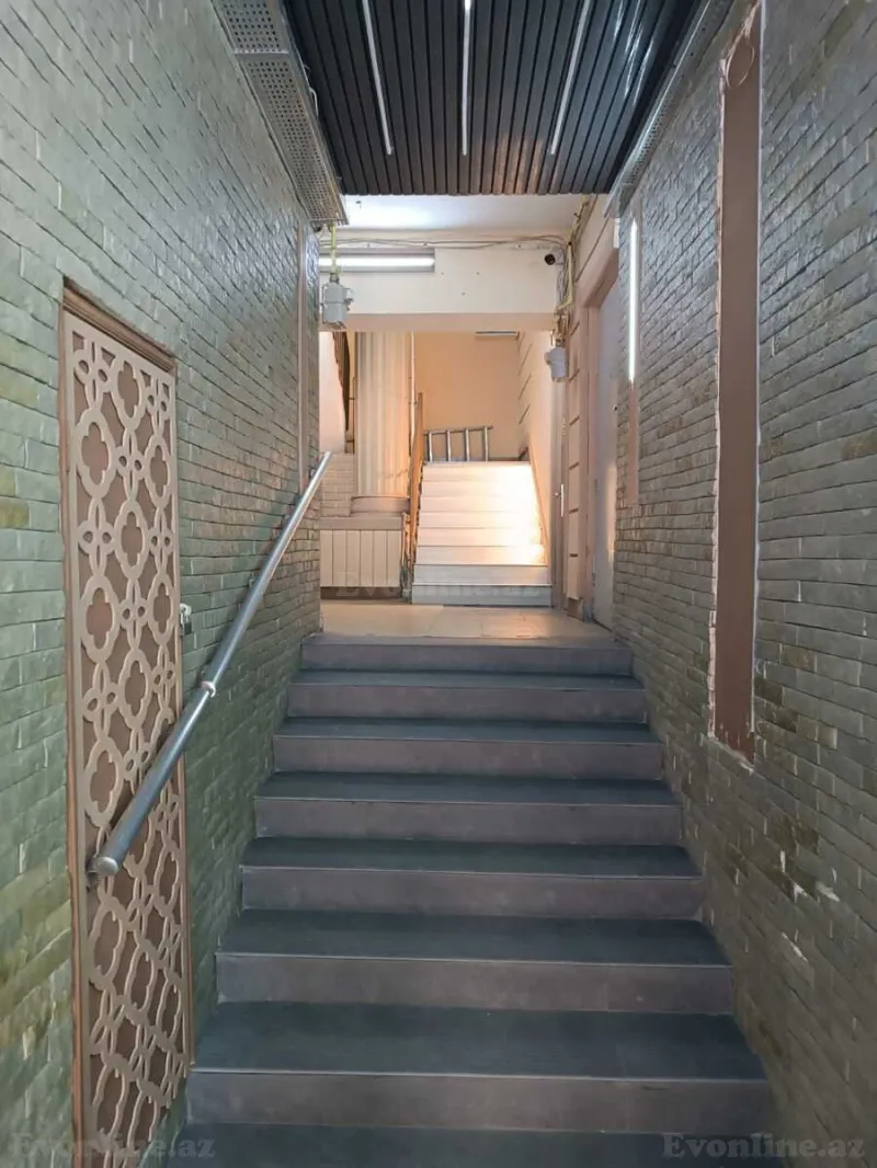 Satılır 2 otaqlı Mənzil Köhnə tikili 65 m² Yasamal - şəkil 6