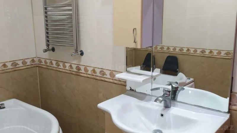 Kirayə verilir 3 otaqlı Mənzil Yeni tikili 130 m² Elmlər Akademiyası m. - şəkil 9