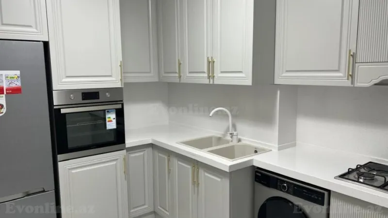 Kirayə verilir 2 otaqlı Mənzil Yeni tikili 80 m² Nərimanov r. - şəkil 16
