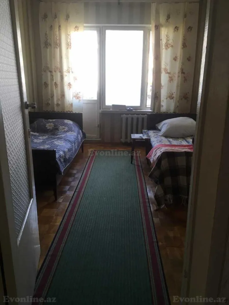 Satılır 4 otaqlı Mənzil Köhnə tikili 100 m² Sabunçu r. - şəkil 9