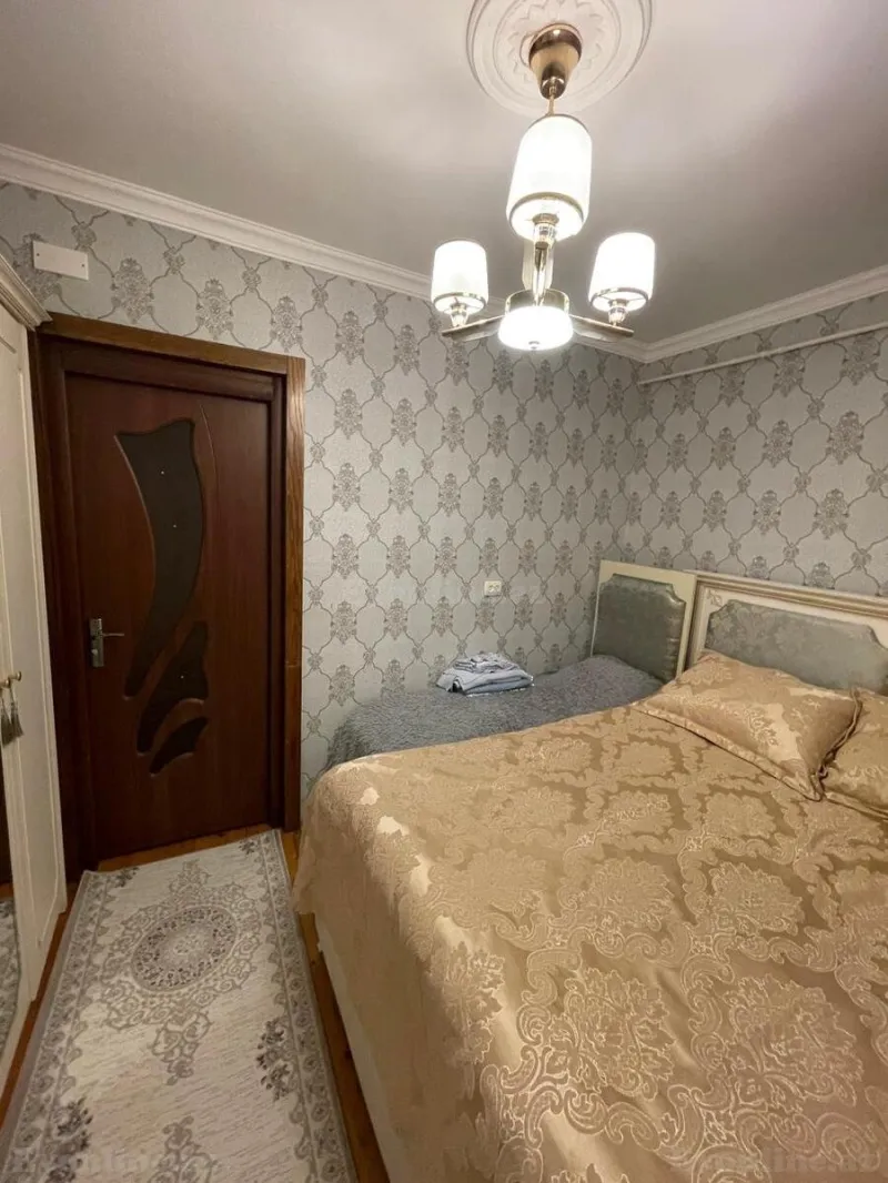 Satılır 2 otaqlı Mənzil Köhnə tikili 50 m² Qaraçuxur - şəkil 3
