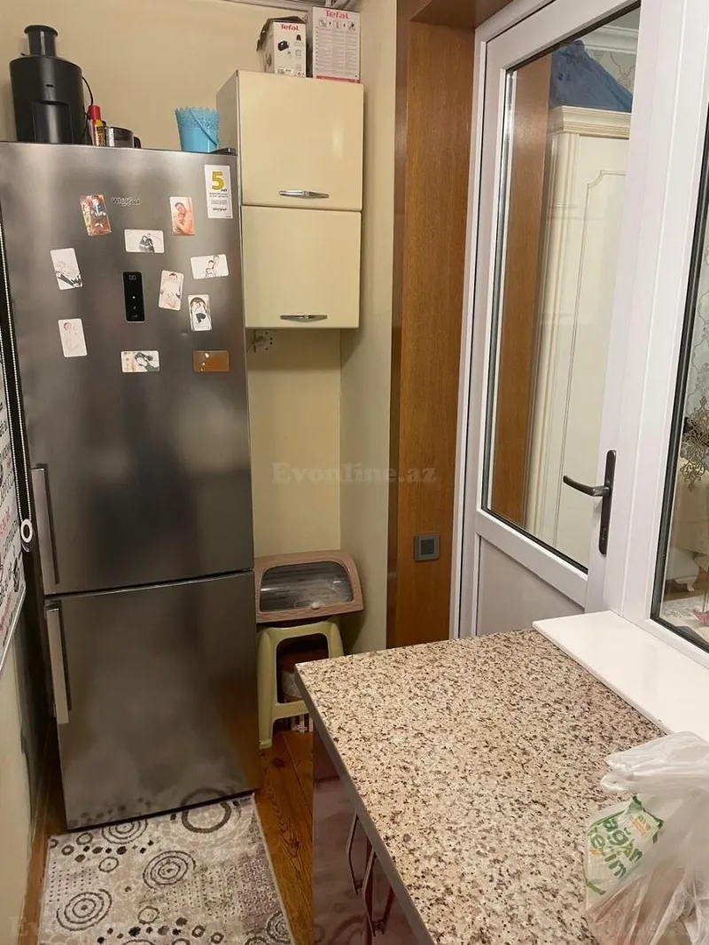 Satılır 2 otaqlı Mənzil Köhnə tikili 50 m² Qaraçuxur - şəkil 6