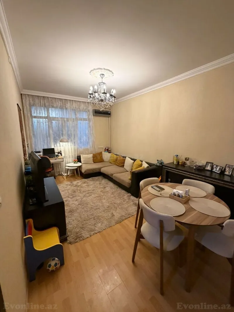 2 otaqlı Mənzil 60 m² Memar Əcəmi m. Satılır